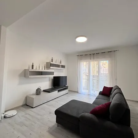 Grey House Apartment Arezzo Exterior photo